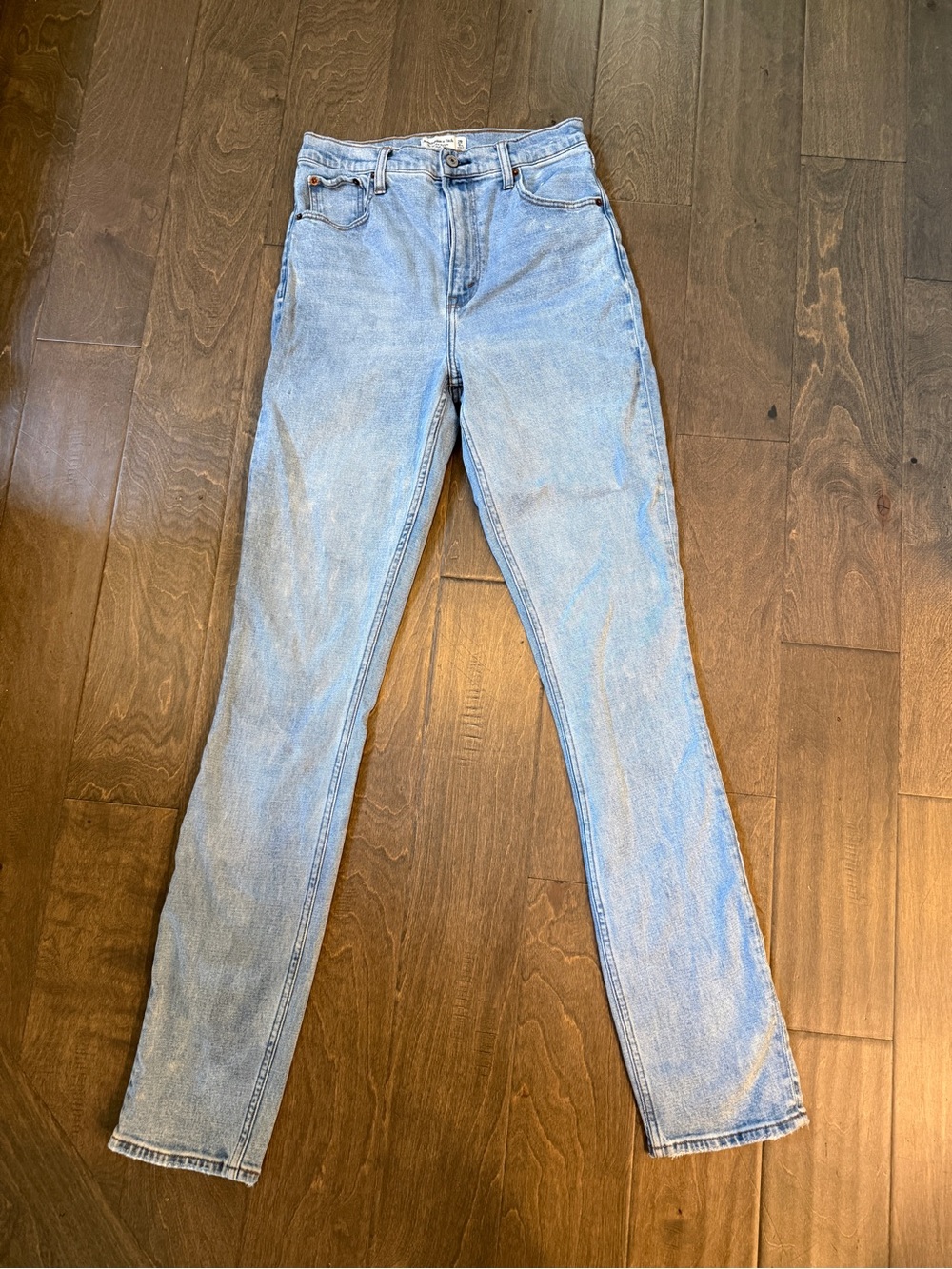 Abercrombie & Fitch Light Wash High-Rise Skinny Jeans